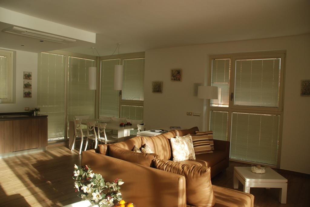 Apartamento Residenza Simona Mezzegra Habitación foto